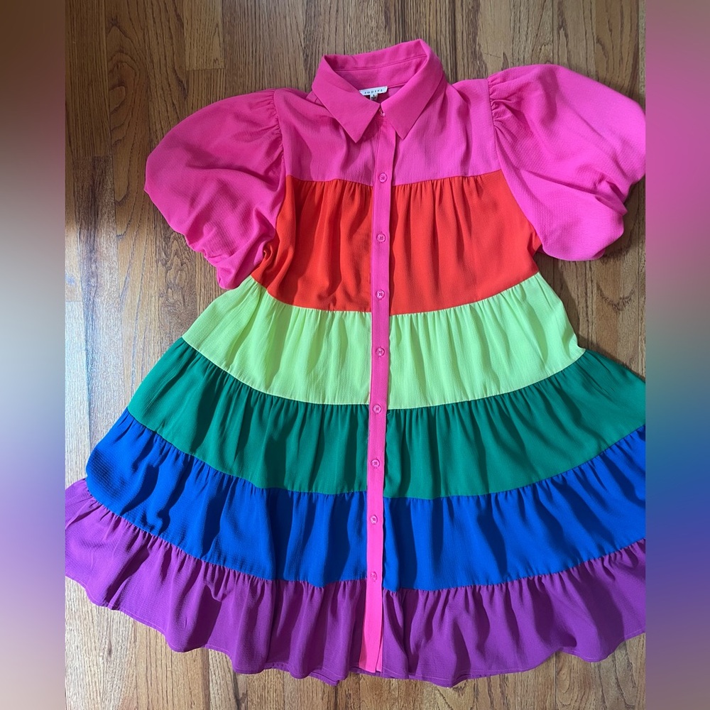 NWOT Rainbow Tiered Relaxed Fit Puff Sleeve Dress. Small.🌈💕